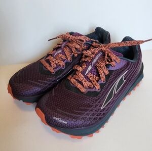 Like new - ALTRA Torin TMP Women’s Trail Running Shoes